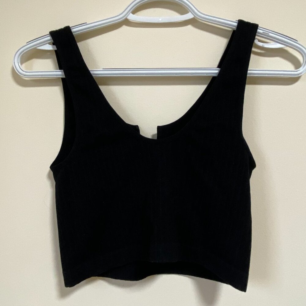 Black Ribbed Tank Top - Picture 2 of 3